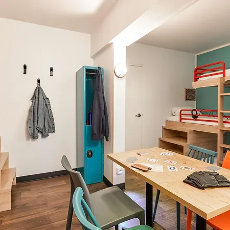 Hotelf1 Geneve Saint Julien En Genevois Hotel 3*